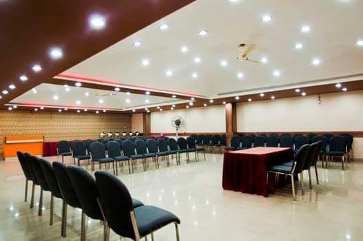 Didi Hotel Lakhnau Kültér fotó